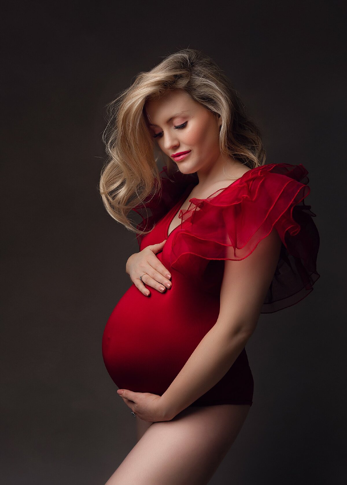 Maternity studio photoshoot Hereford, Herefordshire, Jemma Slater Photography, Cheltenham, Gloucester