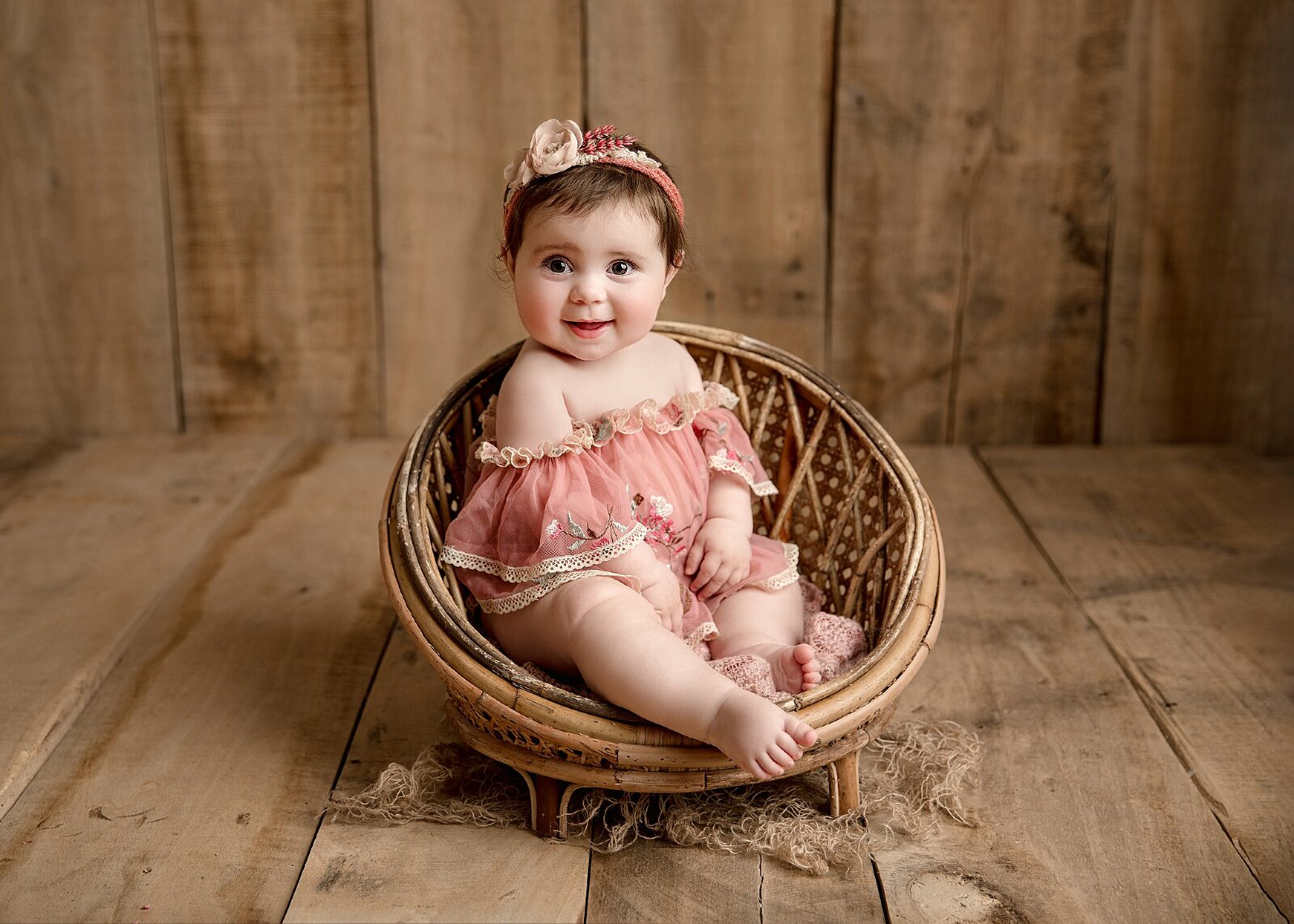 Baby girl sitter/milestone photo shoot in studio Hereford, Herefordshire