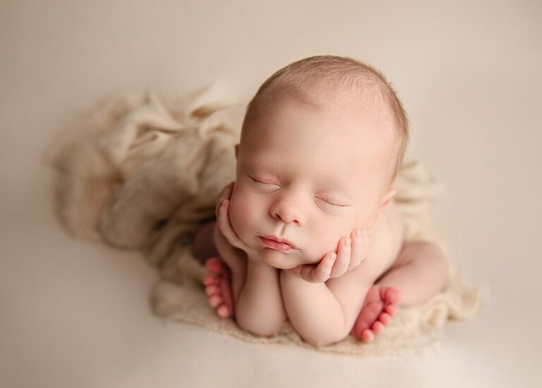 Jemma Slater photography - newborn baby boy photo studio hereford, Herefordshire, Cheltenham, Gloucester, Ross on wye