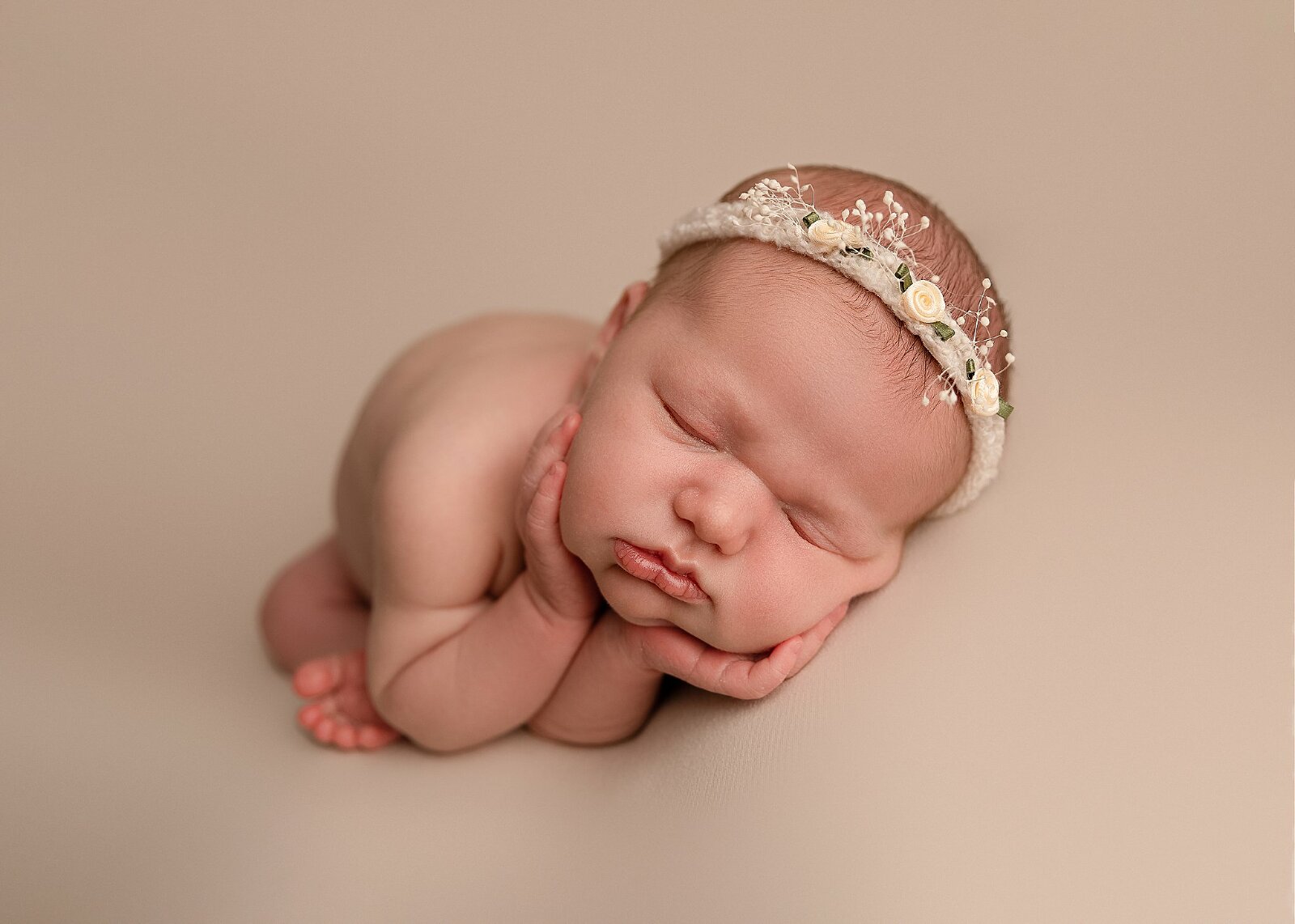 newborn baby girl photo studio hereford, Herefordshire, cheltenham