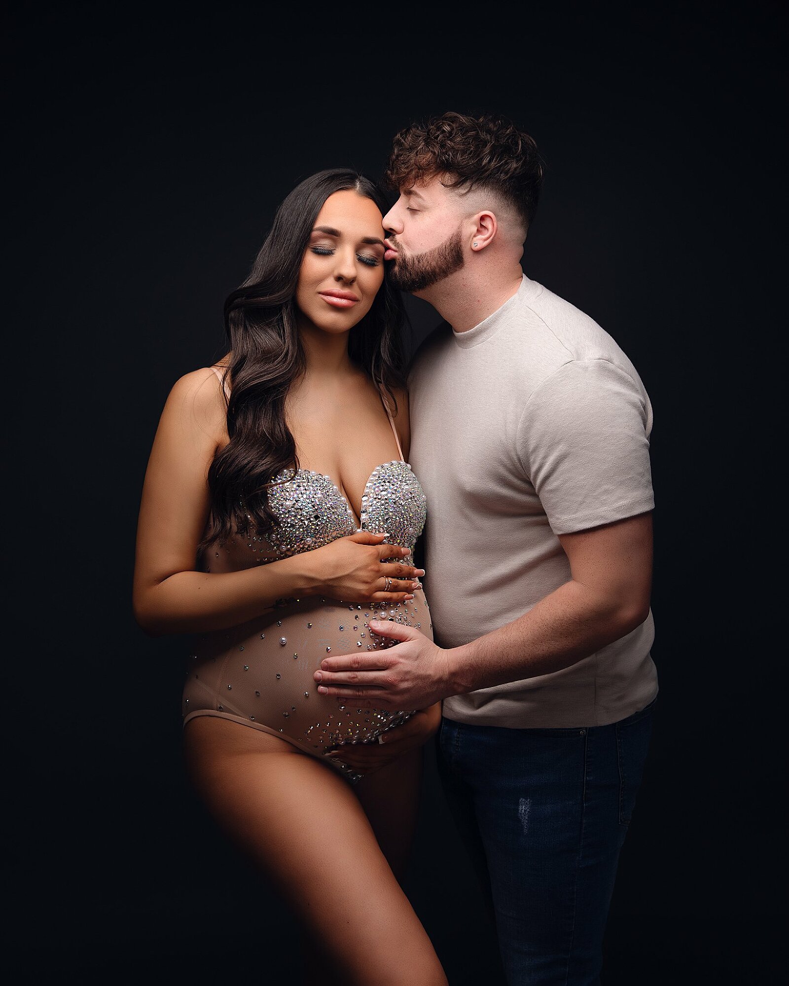 Maternity studio photoshoot Hereford, Herefordshire, Jemma Slater Photography, Cheltenham, Gloucester